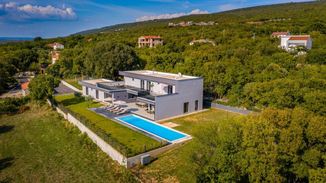 Villa Borealis Raša Exterior foto